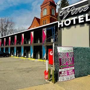 The Vine Hotel Bronx New